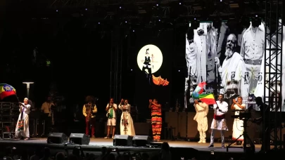 Trabzon'da "33. Uluslararası Akçaabat Müzik ve Halk Oyunları Festivali" sona erdi