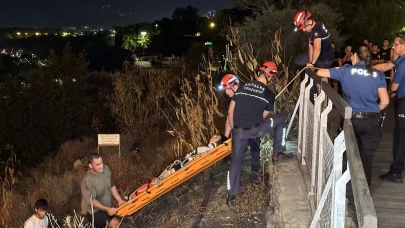 Antalya'da falezlerden kayalıklara düşen çocuk yaralandı