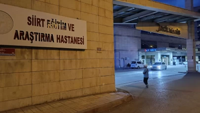 Siirt’te minibüsün çarptığı 12 yaşındaki kız ağır yaralandı