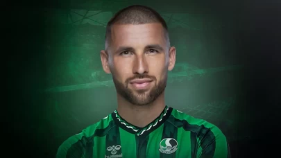 Sakaryaspor'a Polonyalı golcü