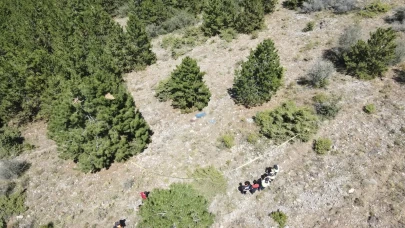 Gönen'de kaybolan motosikletli adamın cesedi uçurumda bulundu