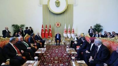 Erdoğan'dan TBMM'de sürpriz zirve! Bahçeli ve Destici ile bir araya geldi!