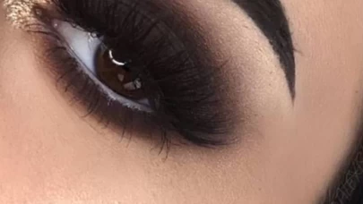 Smokey eye nedir? Dumanlı göz makyajı nasıl yapılır?