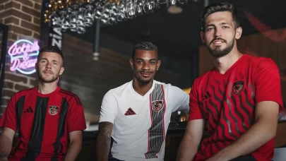 Gaziantep FK, yeni sezon formalarını tanıttı