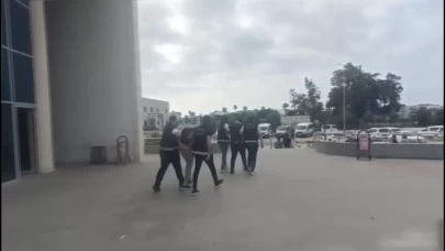 Kamyon sürücüsüne satırlı ve bıçaklı saldırı!