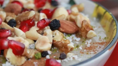 Aşure Günü'nde paylaşmanın ve ibadetin önemi
