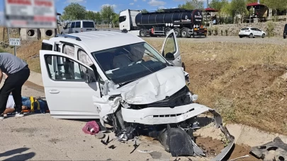 Bingöl’de trafik kazası: 3 yaralı