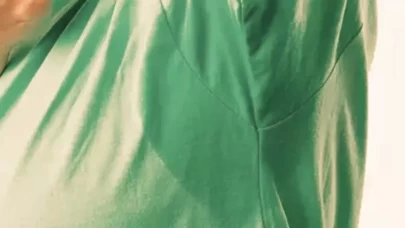 Kıyafetlerdeki kalıcı ter kokusunu gidermenin 5 etkili yolu