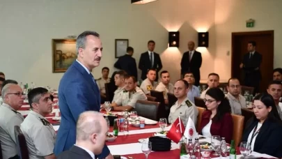 Savunma Sanayii Başkanı Görgün, askeri ataşelerle bir araya geldi