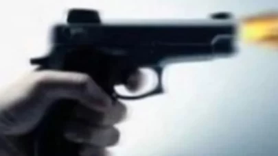 Trafikte tartıştığı şahıs tarafından silahla vurularak yaralandı