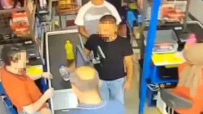 Müşteri kasiyeri darp etti, burnu kırıldı
