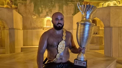 Kırkpınar Başpehlivanı Orhan Okulu'dan pehlivan hamamı