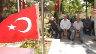 Şehit Ömer Halisdemir'in kabrine ziyaretçi akını