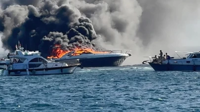 Erdek açıklarında lüks yat alev alev yandı