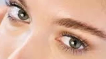 Doğal makyaj nasıl yapılır? Hafif ve doğal görünüm için makyaj teknikleri