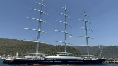 Milyarlık ‘Maltese Falcon’ Marmaris’te milyonluk yakıt ikmali yaptı