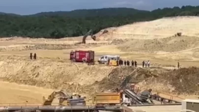 Çatalca'da kum ocağında göçük!