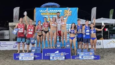 Hopa'da Uluslararası Pro Beach Voleybol Turnuvası heyecanı