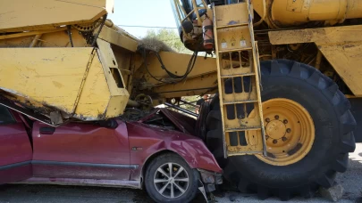 Kastamonu'da otomobil biçerdöverin altında kaldı: 1 ölü
