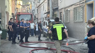 Bursa'da dairede yangın: Ev sahibi hastaneye kaldırıldı