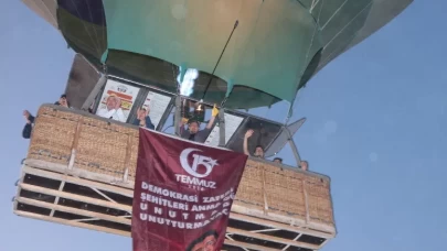 Sıcak hava balonları, Türk bayrağı ve şehit Ömer Halisdemir posteri ile havalandı