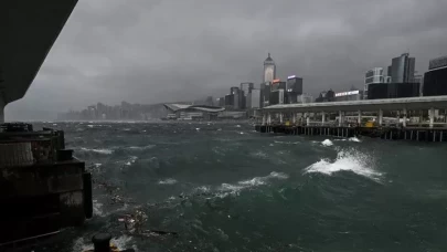 Hong Kong, en yüksek alarm durumunda