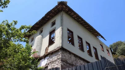 Yıllardır kapalı tutuluyordu: 150 yıllık tarihi bina yenilendi