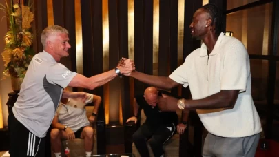 Beşiktaş’ın yeni golcüsü Abraham ilk idmanına çıktı