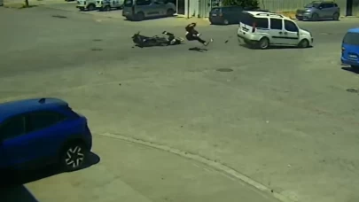 Ağır yaralı olarak hastaneye kaldırılan motosiklet sürücüsü hayatını kaybetti