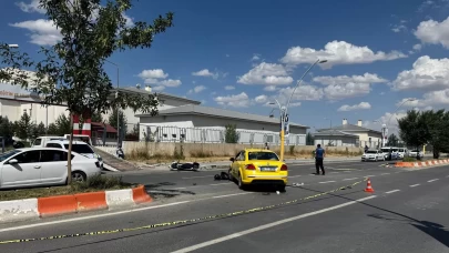 Ağrı'da trafik kazası: Karı koca hayatını kaybetti