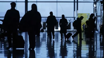 Hanehalkı seyahate 76 milyar lira harcadı