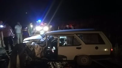 Malatya’da hafif ticari araç ile otomobil çarpıştı: 8 yaralı