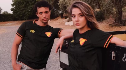 Göztepe, yeni sezon formalarını tanıttı