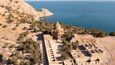 Van'da Kültür Yolu Festivali yoğunluğu: 4 aylık ciro bir haftada elde edildi