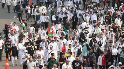 Endonezya'dan Filistin'e güçlü destek