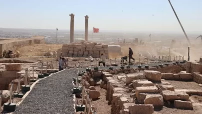 Urfa Kalesi'nde Geç Antik Çağ'a ait kaya mezarı bulundu