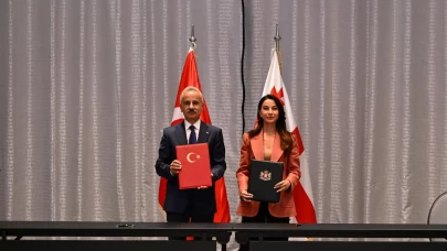 Bakan Uraloğlu Gürcistan’da! Orta Koridor ve BTK Demiryolu masada