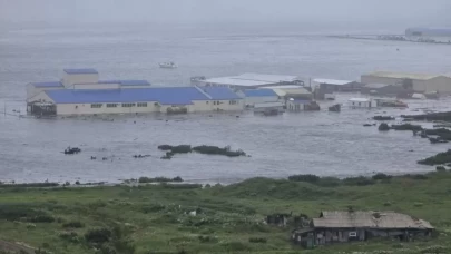 Rusya'nın doğusunda 8,8 büyüklüğünde deprem