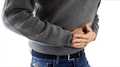 Gece yemek yeme alışkanlığı reflüyü tetikliyor