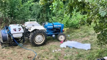 Samsun'da devrilen traktörün sürücüsü öldü