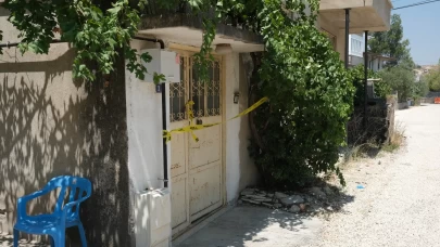 Akıl sağlığı yerinde olmayan kişi annesini öldürdü