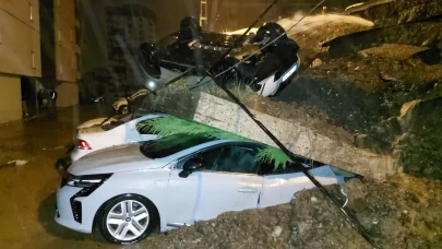 Samsun'da istinat duvarı devrildi