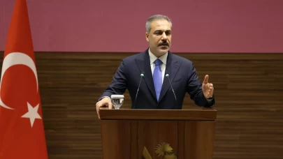 Bakan Fidan, İletişim Başkanı Duran’ı tebrik etti