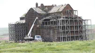 Anadolu'nun ilk cuma namazına ev sahipliği yapan cami restore ediliyor