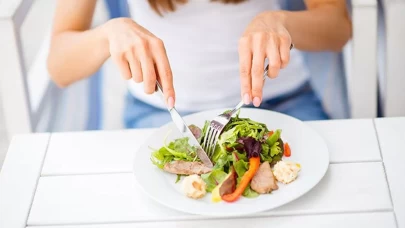 Aşırı sıcaklarda doğru beslenme önerileri