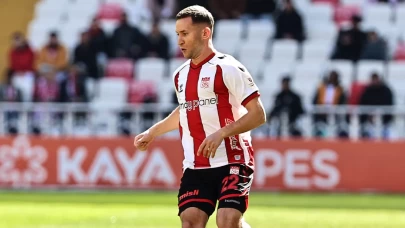 Sivasspor’dan Veljko Simic, Sabah FC’ye kiralandı