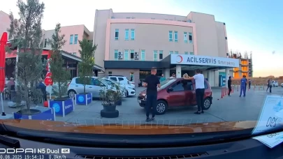 Balıkesir'de hastane önünde deprem paniği