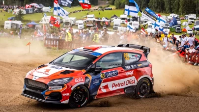 Kerem Kazaz, Finlandiya Rallisi’ninde podyumu kaçırdı