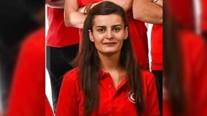 Çilingir yardımıyla eve girildi, kolunda serumla....