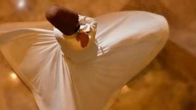 Rüyada İlahi Söylemek Ne Anlama Gelir? İşte Detaylı Tabiri